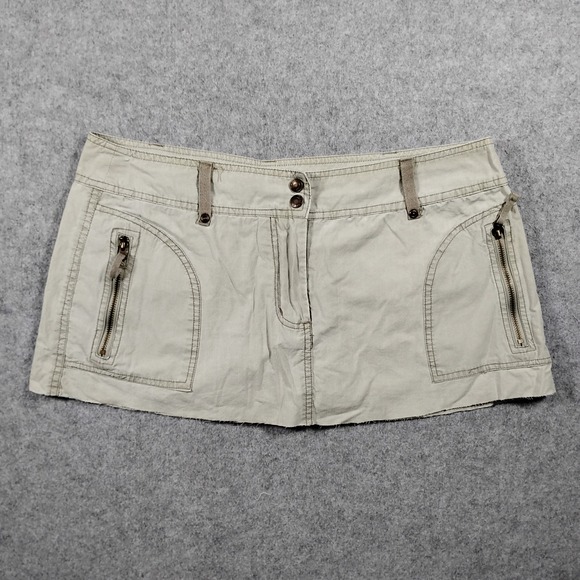 Faded Glory Dresses & Skirts - Faded Glory Y2K Women Beige Khaki Cotton Cargo Mini Skirt Size 10 Casual Pockets